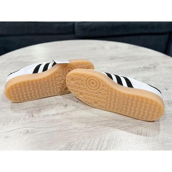 adidas Samba Women's Sneakers White Black Gum Sole - Picture 6 of 12